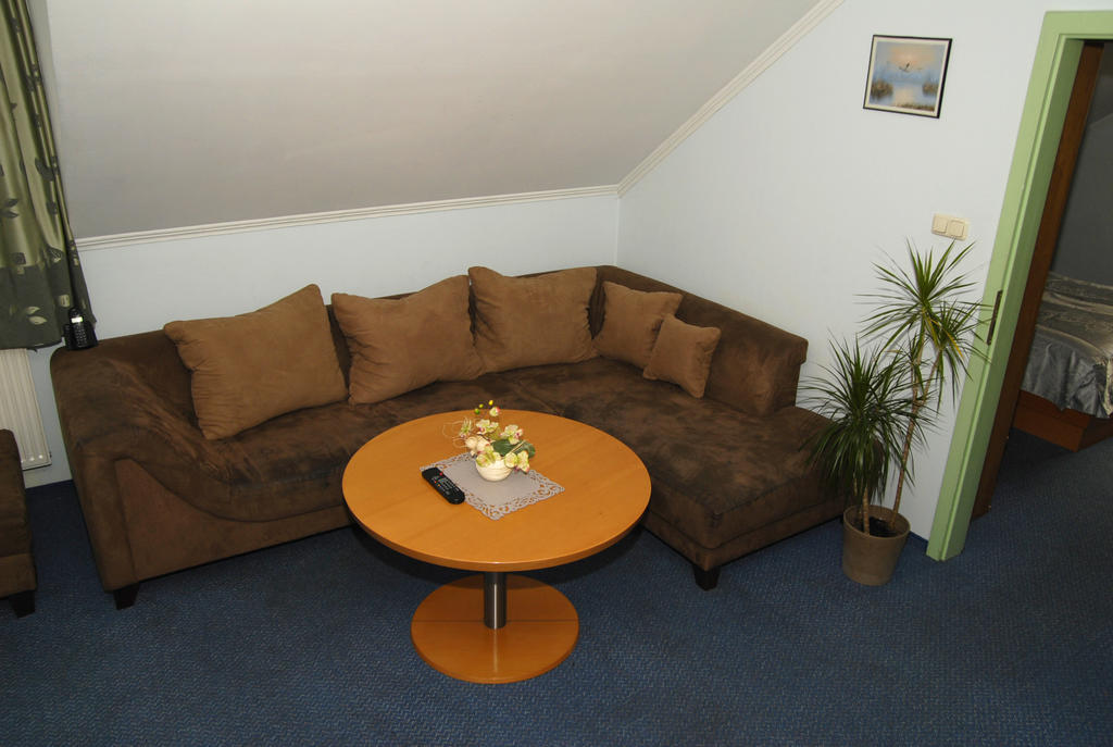 Hotel Restauracja Tawerna Gliwice Chambre photo
