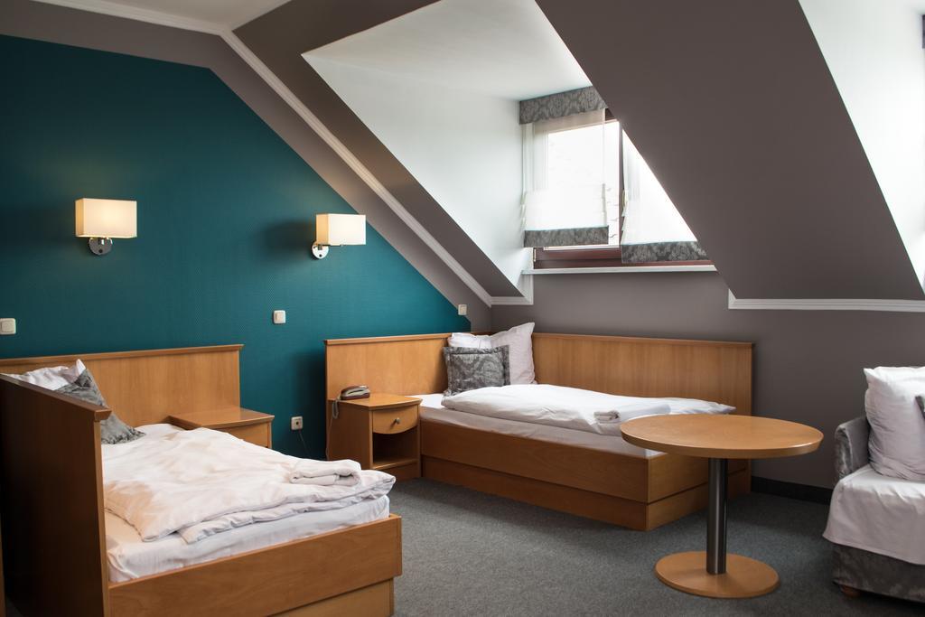 Hotel Restauracja Tawerna Gliwice Extérieur photo