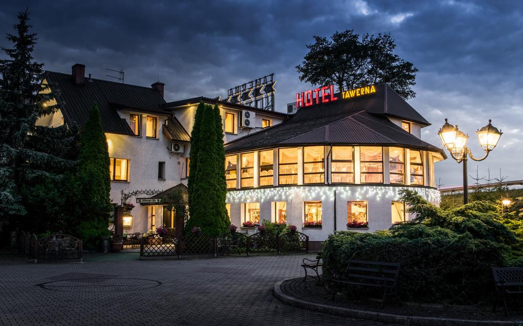 Hotel Restauracja Tawerna Gliwice Extérieur photo