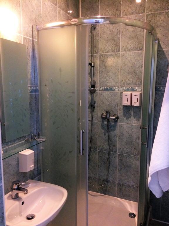 Hotel Restauracja Tawerna Gliwice Extérieur photo