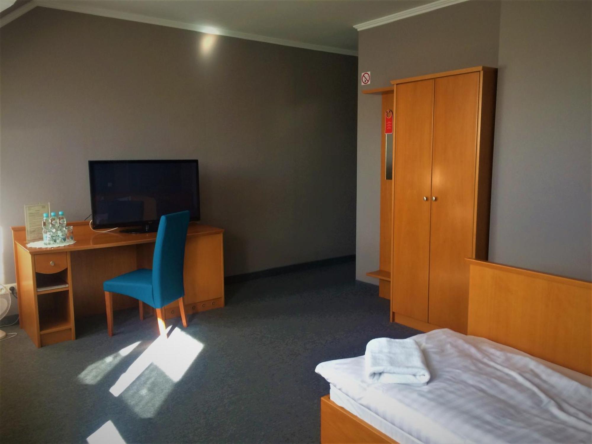 Hotel Restauracja Tawerna Gliwice Extérieur photo